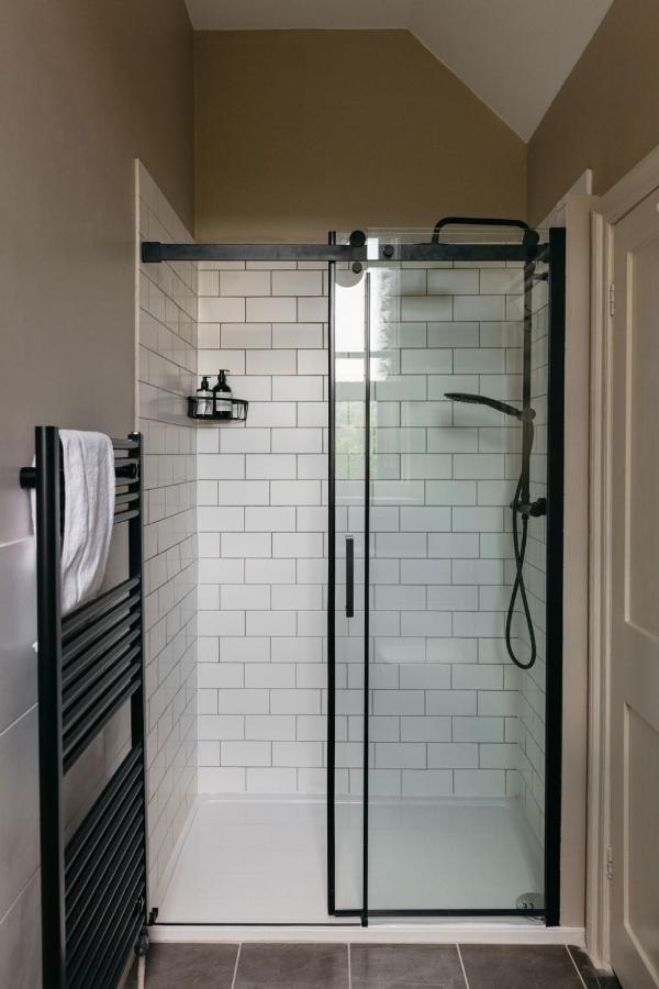 The Curator'S Apartment - Spacious 2 Bedrooms Bath Eksteriør bilde
