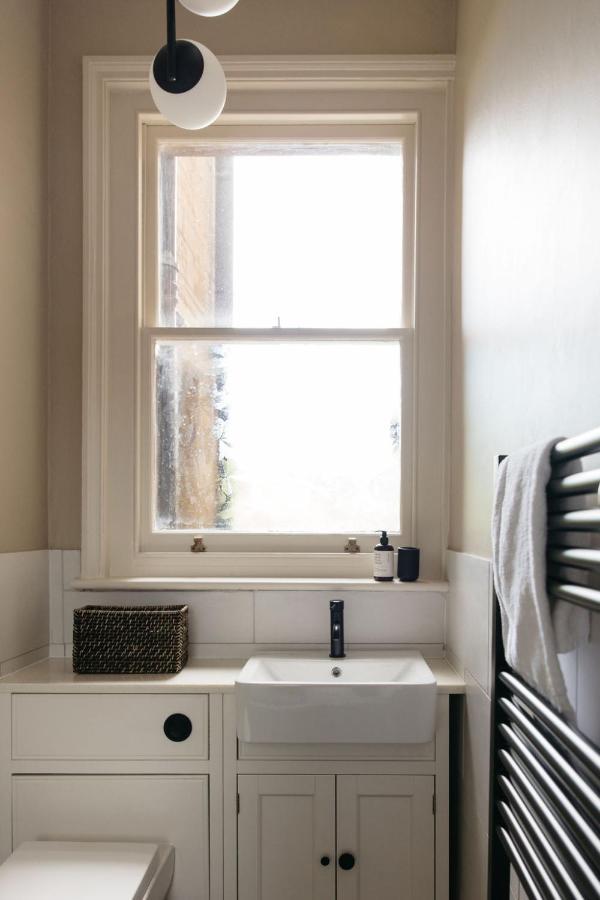 The Curator'S Apartment - Spacious 2 Bedrooms Bath Eksteriør bilde